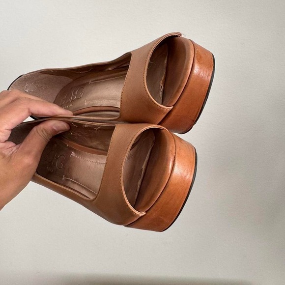 BCBG Colorblock Peeptoe Wedge Size 8 Y2K Genuine Leather - Picture 4 of 7